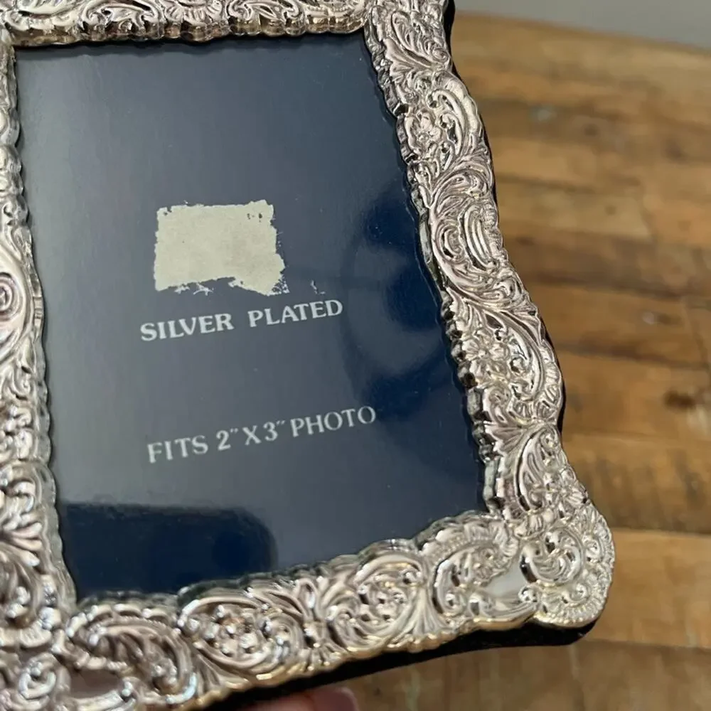 Small Ornate Silver-Plated Picture Frame 2